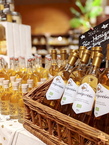 Der Honigwein wird abseits des CrowdFarmings ausschließlich über die Krewelshöfe in Lohmar und Mechernich-Obergartzem verkauft. Foto: Bienenhilfe/pp/Agentur ProfiPress