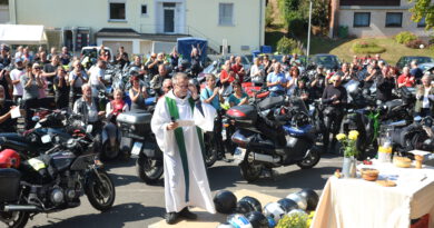 Am 13. August findet der mittlerweile 21. „Motorrad-Gottesdienst“ in Breitenbenden statt. Spenden werden zu Gunsten des „Unternehmen Zündkerze e.V.“ gesammelt. Foto: R. Klotz/pp/Agentur ProfiPress