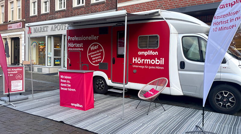 Das „Hörmobil“ der Firma Amplifon steht am Mittwoch, 9. August, von 9 Uhr bis 17 Uhr auf dem Bleibergplatz in Mechernich. Foto: Amplifon/pp/Agentur ProfiPress