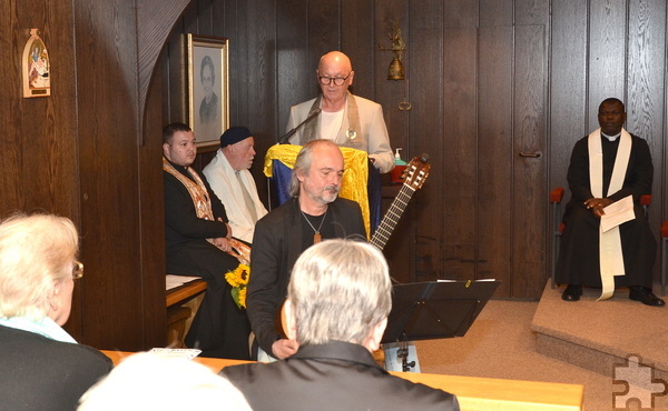 Hermann Klöser vertrat Taiku Roshi Güttler, den Prior des „Kakunen Taisei Zen Shu e.V.“, einer buddhistischen Gemeinschaft auf Schloss Wachendorf. Foto: Henri Grüger/pp/Agentur ProfiPress