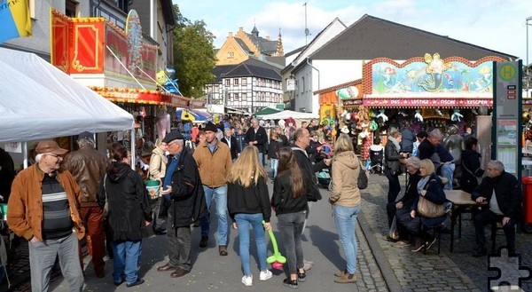 Kommern feiert von 20. bis 23. Oktober Kirmes und historischen Handwerkermarkt mit massig Programm. Foto: Vereinskartell Kommern/pp/Agentur ProfiPress 