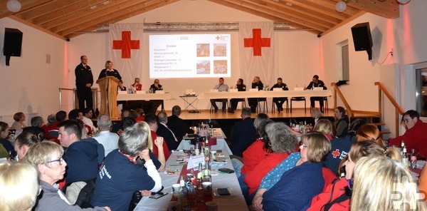 Der Kreisverband des Deutschen Roten Kreuzes traf sich zur Jahreshauptversammlung in Bürvenich. Foto: Henri Grüger/pp/Agentur ProfiPress