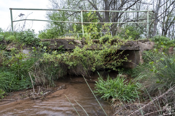 Auch diese Brücke eines Hauptwirtschaftswegs bei Floisdorf muss erneuert werden, nachdem ihr die Flut arg zugesetzt hat.