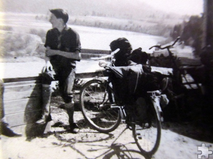 1962 war der damals 15-jährige Tom Krey mit dem Fahrrad von Garmisch-Partenkirchen unterwegs durch Österreich, die Schweiz nach Mulhouse/Frankreich. Foto: Tom Krey/pp/Agentur ProfiPress