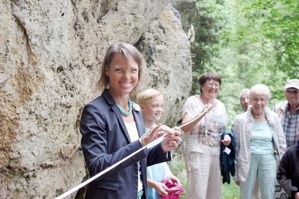 Dr. Anne Katharina Zschocke führt am Sonntag, 4. August, um 14 Uhr durch die Kakushöhle bei Dreimühlen. Die Kosten betragen vier Euro pro Person, eine Anmeldung ist nicht erforderlich. Foto: Alice Gempfer/pp/Agentur ProfiPress