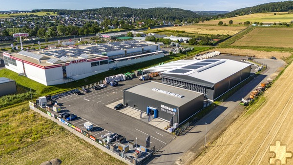 Auf dem 15.000 Quadratmeter großen Gelände im Kommerner Gewerbegebiet Monzenbend finden Profi-Handwerker und Heimwerker Baustoffe aller Art. Foto: Ronald Larmann/pp/Agentur Profipress