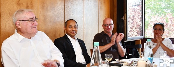 Leitung von Ordo und Sozialwerk der Communio in Christo (v.r.): Heimleitung Sonja Plönnes, Geschäftsführer Norbert Arnold, Generalsuperior Jaison Thazhathil und Spiritual und Jubelpriester Rudolf Ammann ISch. Foto: Sabine Roggendorf/pp/Agentur ProfiPress