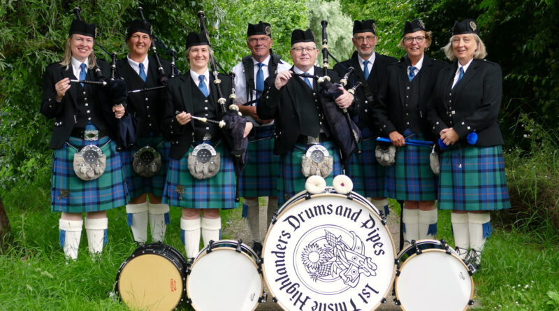 Das Team des „DODO-Treffs“ Firmenich-Obergartzem lädt am 10. August zum ersten Weinfest ein. Mit dabei: die Pipeband „1st Thistle Highlanders Drums and Pipes”. Foto: Veranstalter/pp/Agentur ProfiPress