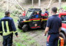 Mit ihrem „Utility Vehicle“, einer Art Buggy, konnte die Bergwacht des DRK-Kreisverbandes Euskirchen kürzlich zu einem jungen Mann gelangen, der sich weit abseits in einem schwer zugänglichen Waldgebiet bei Bad Münstereifel schwer verletzt hatte. Foto: Manfred Görgen/pp/Agentur ProfiPress