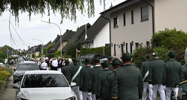 Viele befreundete Vereine liefen mit. Foto: Henri Grüger/pp/Agentur ProfiPress