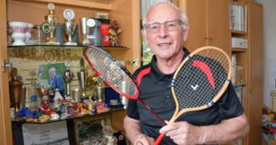 Der Beste und der Schnellste, auch mit 81 Jahren noch topfit: Badminton-Legende Dr. Michael Oversberg aus Mechernich-Lorbach hat seine internationale Sportkarriere beendet. Foto: Manfred Lang/pp/Agentur ProfiPress