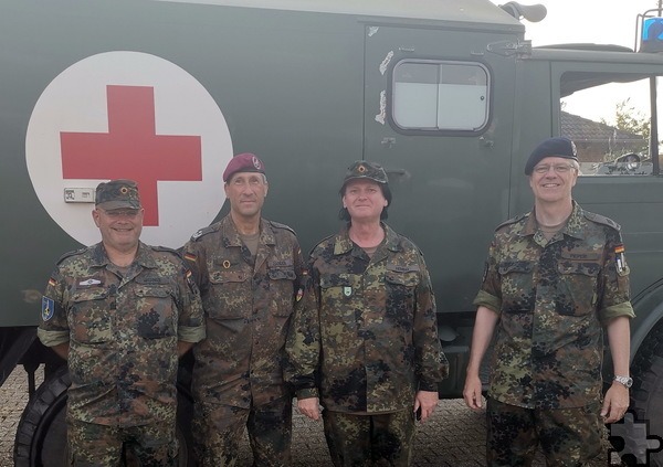 Reservisten aus dem Kreis Euskirchen beim Hürtgenwaldmarsch dabei (v.l): Ingo Werner, René Zander, Ralf Heming und Gert Pieper. Foto: Ulrich Dreesen/Res/pp/Agengtur ProfiPress