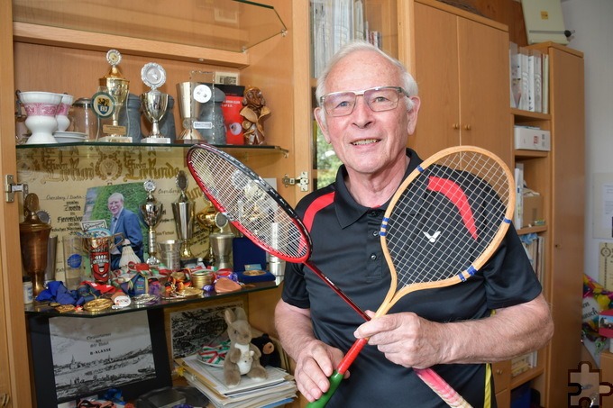 Der Beste und der Schnellste, auch mit 81 Jahren noch topfit: Badminton-Legende Dr. Michael Oversberg aus Mechernich-Lorbach hat seine internationale Sportkarriere beendet. Foto: Manfred Lang/pp/Agentur ProfiPress