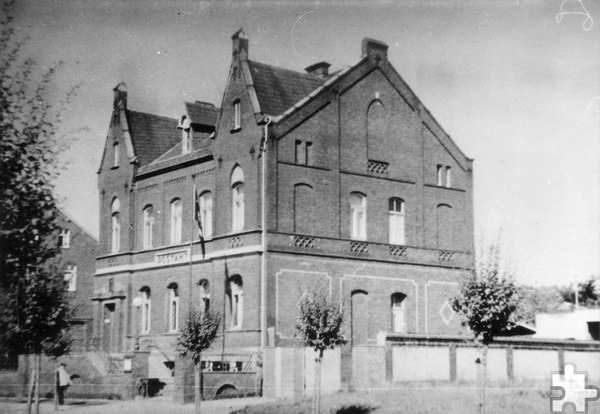 Das umgebaute Postamt von 1936. Das Bild stammt aus dem Nachlass des Heimatforschers Karl Abel und befindet sich im Archiv der Stadtverwaltung Mechernich. Repro: Peter-Lorenz Koenen/pp/Agentur ProfiPress