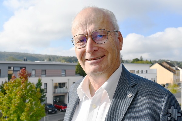 Einer von hier, konservativ, aber tolerant, jovial und energisch, seit 25 Jahren Bürgermeister von Mechernich: Dr. Hans-Peter Schick (63). Foto: Manfred Lang/pp/Agentur ProfiPress