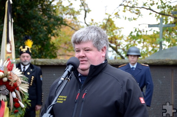 Marcel Hembach bei der Feierstunde am Volkstrauertag am Ehrenmal Alte Kirche. Diese Veranstaltung mit Bergkapelle und wechselnden prominenten Trauerrednern war eines seiner Steckenpferde. Foto: Manfred Lang/pp/Agentur ProfiPress