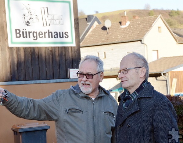 Christ- und Sozialdemokrat, aber Freunde: Ex-Vize-Bürgermeister Robert Ohlerth (v.l.) und Bürgermeister Dr. Hans-Peter Schick. Foto: Manfred Lang/pp/Agentur ProfiPress