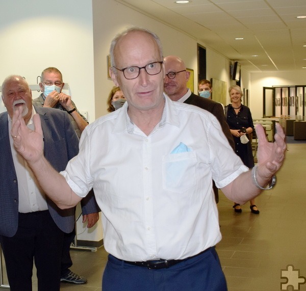 Bürgermeister Dr. Hans-Peter Schicks am Wahlabend 2020 wieder einmal strahlender Sieger mit 58,33 Prozent der Stimmen. Foto: Manfred Lang/pp/Agentur ProfiPress