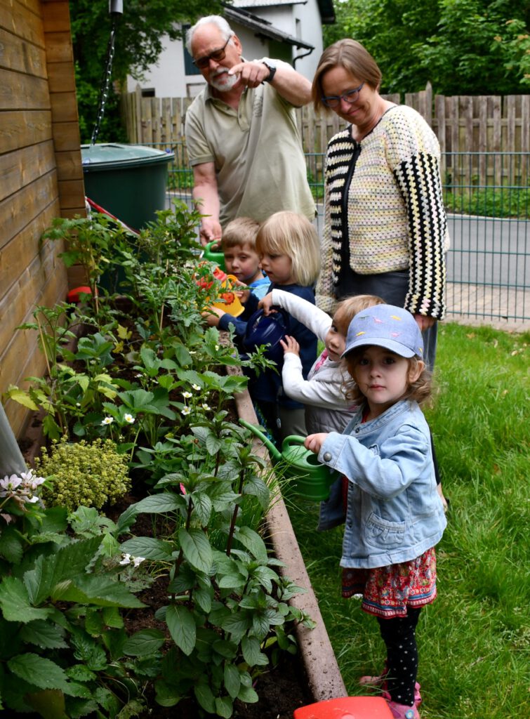 Die Kinder im Kindergarten profitieren ebenfalls von Ohlerths Ideen und Aktionen. Hier ein bienenfreundliches Pflanzbeet. Foto: Archiv/pp/ Agentur ProfiPress