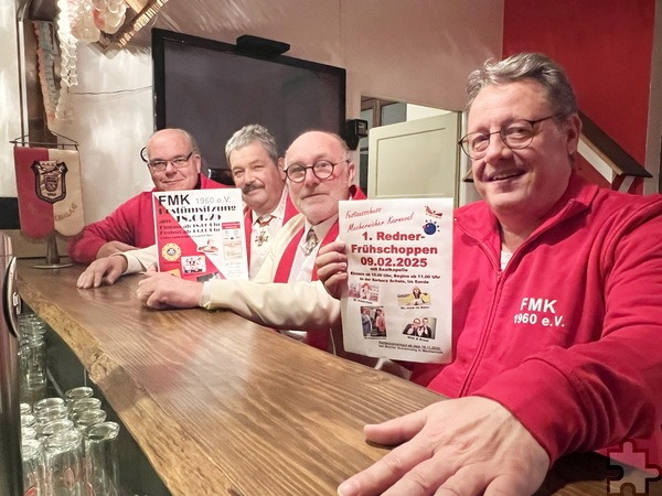 Sie stellten für den Festausschuss Mechernicher Karneval das Programm der beiden großen Sitzungen vor (v.l.): Erik Pühringer, Albert Meyer, Gerd Jannes und Michael Sander. Foto: Michael Nielen/WoSpieg/pp/Agentur ProfiPress