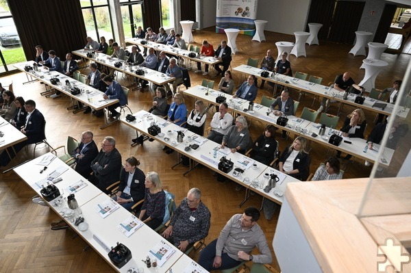 Rund 100 Mitglieder der DLG Eifel waren mit dabei. Foto: Henri Grüger/pp/Agentur ProfiPress