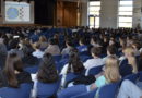 Prof. Dr. Johannes Steinhaus referierte im Mechernicher Gymnasium Am Turmhof zum Thema „Ozean-Plastik: Wo kommt es her? Und was passiert damit?“ Foto: Andreas Maikranz/GAT/pp/Agentur ProfiPress