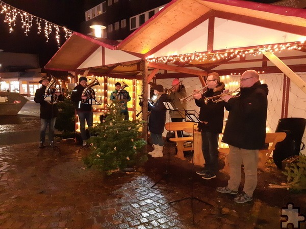 Auch in diesem Jahr ziehen die „Greesberg-Musikanten“ am vierten Advent, Sonntag, 22. Dezember, mit ihrer Musik durch Kommern und stimmen auf die Weihnachtstage ein. Foto: Privat/pp/Agentur ProfiPress