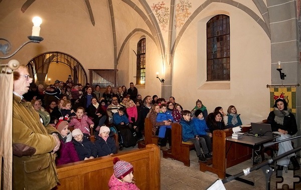 Fast kein Platz war mehr übrig, so viele Kinder und ihre Eltern besuchten „Advänz für Pänz“. Foto: Stephan Everling/pp/Agentur ProfiPress