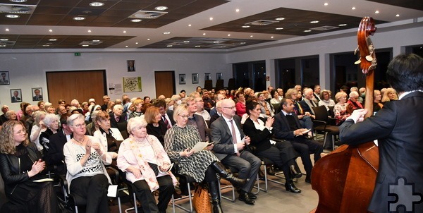 Ein Blick ins Auditorium beim Dreikönigskonzert der „Mainzer Musici“ 2023 im Ratssaal, diesmal gastieren die internationalen Rheinland-Pfälzer am Samstag, 18. Januar, ab 18 Uhr in Mechernich. Archivfoto: Manfred Lang/pp/Agentur ProfiPress