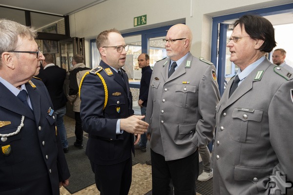 Vertreter der Reservistenkameradschaft Mechernich / Bad Münstereifel mit ihrem Vorsitzenden Dr. Ralf Heming (r.) waren zum Jahresempfang gekommen. Foto: Ronald Larmann/pp/Agentur ProfiPress