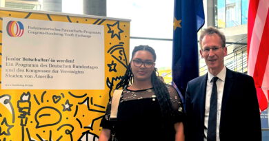 Detlef Seif übernahm im vergangenen Jahr die die Patenschaft für Mina Maddox im Rahmen des PPP. Nun sucht er wieder Gastfamilien für junge Menschen aus den USA. Foto: Privat/pp/Agentur ProfiPress