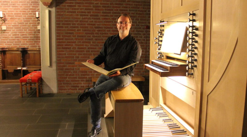 Bei seinem Konzert am 18. Mai in der Pfarrkirche St. Severinus Kommern möchte Kantor Axel Wilberg seine Zuhörer mit kostenloser Orgelmusik aus Großbritannien begeistern. Foto: Privat/pp/Agentur ProfiPress