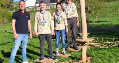 Der Niedrigseilparcours in Blankenheimerdorf wurde auf Initiative des Pfadfinderstamms Burgfalken und dank der LEADER-Förderung umgesetzt. Bis Ende Mai läuft die nächste Bewerbungsphase für Zuschüsse. Foto: LEADER-Region Eifel/pp/Agentur ProfiPress