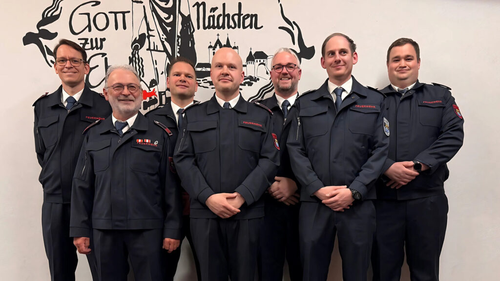 Die neue Satzveyer Wehrführung mit Martin Altenbeck (v.l.), Winfried Melling, Ingo Mielke, Rene Pieper, Marco Kaudel, Lars Jürgensonn, Nils Rohling. Es fehlt Georg Leyendecker. Foto: Marco Kaudel/pp/Agentur ProfiPress
