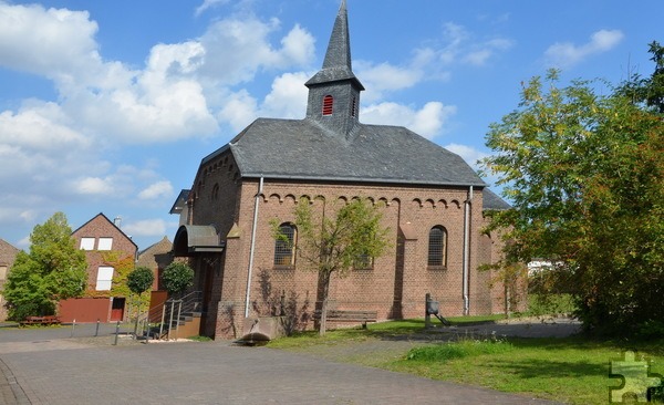In dem 180 Einwohner zählenden Dörfchen Gehn, das zur Stadt Mechernich und ganz besonders zu Kommern gehört, ist die Kapelle der unbestrittene Ortsmittelpunkt. Am 14./15. Juni wird der 125 Jahrestag der Grundsteinlegung gefeiert. Archivfoto: Bert Schallenberg/pp/Agentur ProfiPress