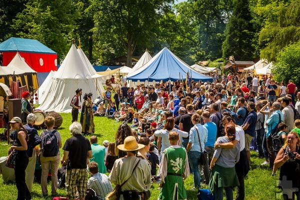Geboten werden neben der neuen Show „Valkyria“ auch ein großer Mittelaltermarkt und vieles mehr. 