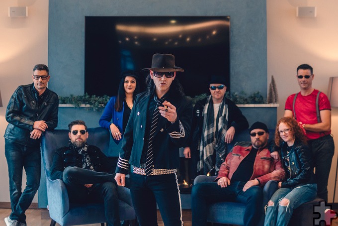 Die Band „Udopie“ ist erstmals in Mechernich und fokussiert sich auf die Werke Udo Lindenbergs. Foto: Udopie/pp/Agentur ProfiPress