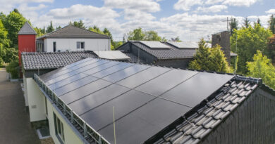 Der Wohn- und Betreuungsverbund Haus Sonne hat seine Standorte in Bad Münstereifel (Foto) und Schönau mit Photovoltaik-Anlagen aufgewertet. Foto: Ronald Larmann/pp/Agentur ProfiPress
