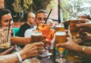 Drei Zutaten machen das Hof-Quiz auf dem Krewelshof aus: Gut gelaunte Menschen, Teamgeist und knifflige Fragen. Am Mittwoch, 18. Juni, findet die Premiere für das neue Veranstaltungsformat statt. Foto: unsplash/pp/Agentur ProfiPress