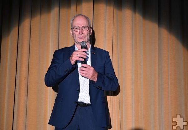Bürgermeister Dr. Hans-Peter Schick, der auch Vorsitzender des Hospizes „Stella Maris“ in Mechernich ist, betonte die Bedeutung des Hospizes nicht nur für Stadt und Kreis, sondern für eine humane Gesellschaft insgesamt. Foto: Manfred Lang/pp/Agentur ProfiPress
