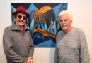 Die Ausstellung „Kubistische Retroperspektive“ schmückt derzeit die Wände der Mechernicher Rathausgalerie. Künstler Frank Bidot (l.) und Kurator Franz Kruse freuen sich über große Resonanz. Foto: Henri Grüger/pp/Agentur ProfiPress