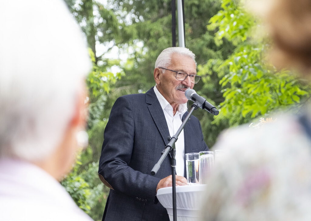 Einer der emotionalsten Momente des Tages war die Laudatio, die Peter Beier, Vorstandsvorsitzender und einzig verbliebenes Gründungsmitglied des Vereins, zum Jubiläum hielt. Foto: Ronald Larmann/pp/Agentur ProfiPress