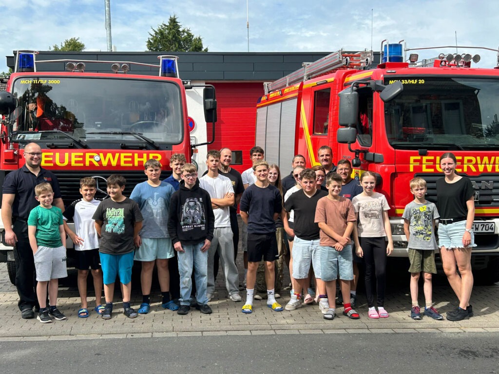 Mitglieder der Jugendfeuerwehr der Löschgruppe Wachendorf erlebten bei der kürzlichen 48-Stunden-Übung ein Wochenende voller Teamgeist, Spannung und echter Kameradschaft. Foto: Löschgruppe Wachendorf/pp/Agentur ProfiPress