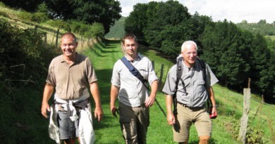 Die Ortsgruppe Mechernich des Eifelvereins hat auch im August und September Touren in Planung. Los geht es bei den vier Wanderungen jeweils vom P+R Parkplatz „Bahnhofsberg“. Archivfoto: Rudolph Greuel/pp/Agentur ProfiPress