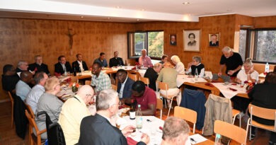 Priester, Schwestern, Seminaristen und Freunde aus verschiedenen Ländern feierten beim jüngsten Communio-Treffen in Mechernich die Liebe und vielfältige Gemeinschaft ihres Ordo. Foto: Henri Grüger/pp/Agentur ProfiPress