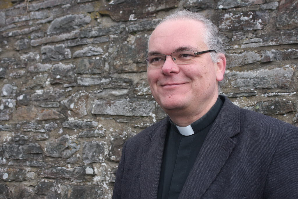 Pfarrer Erik Pühringer hat einen „Wahlaufruf“ für die Kirchenvorstandswahlen am 8. und 9. November sowie für die Wahlen zum Rat des Pastoralen Raumes gestartet, einer Art regionalem Pfarrgemeinderat, in dem die Interessen von über 50 „Orten von Kirche“ von Laien und Klerikern gemeinsam vertreten werden sollen. Archivfoto: Manfred Lang/pp/Agentur ProfiPress