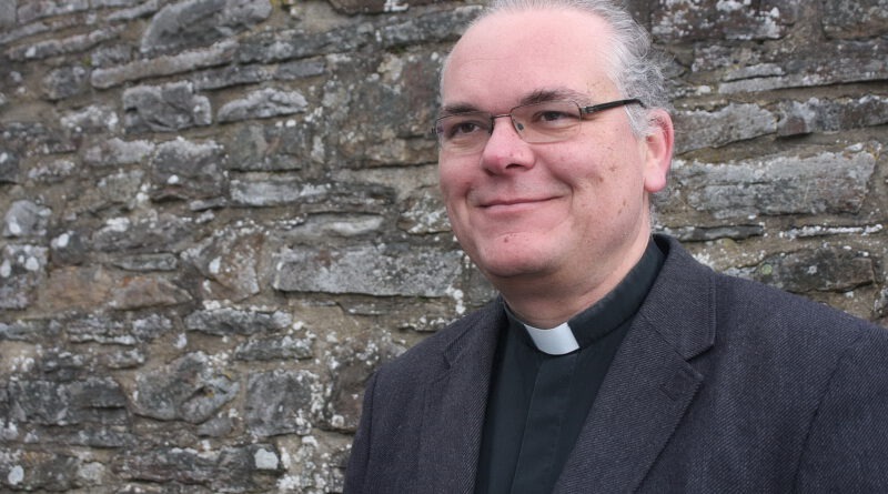 Pfarrer Erik Pühringer hat einen „Wahlaufruf“ für die Kirchenvorstandswahlen am 8. und 9. November sowie für die Wahlen zum Rat des Pastoralen Raumes gestartet, einer Art regionalem Pfarrgemeinderat, in dem die Interessen von über 50 „Orten von Kirche“ von Laien und Klerikern gemeinsam vertreten werden sollen. Archivfoto: Manfred Lang/pp/Agentur ProfiPress