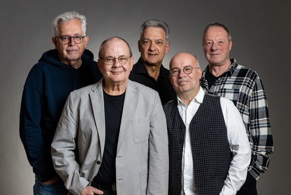 Beim Konzert „Benefiz for Kids 3.0“ des Mechernicher Kinderschutzbundes im Kommerner Burghof am 20. September ist auch die Band „VON STÜLP REVIVAL“ mit von der Partie und will das Publikum mit internationalen Hits der 60er bis 80er Jahren begeistern. Archivbild: pp/Agentur ProfiPress
