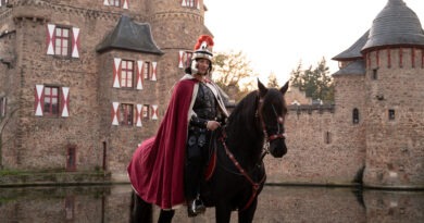 Die Burg Satzvey lädt am 8. November zum traditionellen Martinsmarkt mit viel Programm ein. Foto: Nanniheuchemerdesign/Burg Satzvey/pp/Agentur ProfiPress