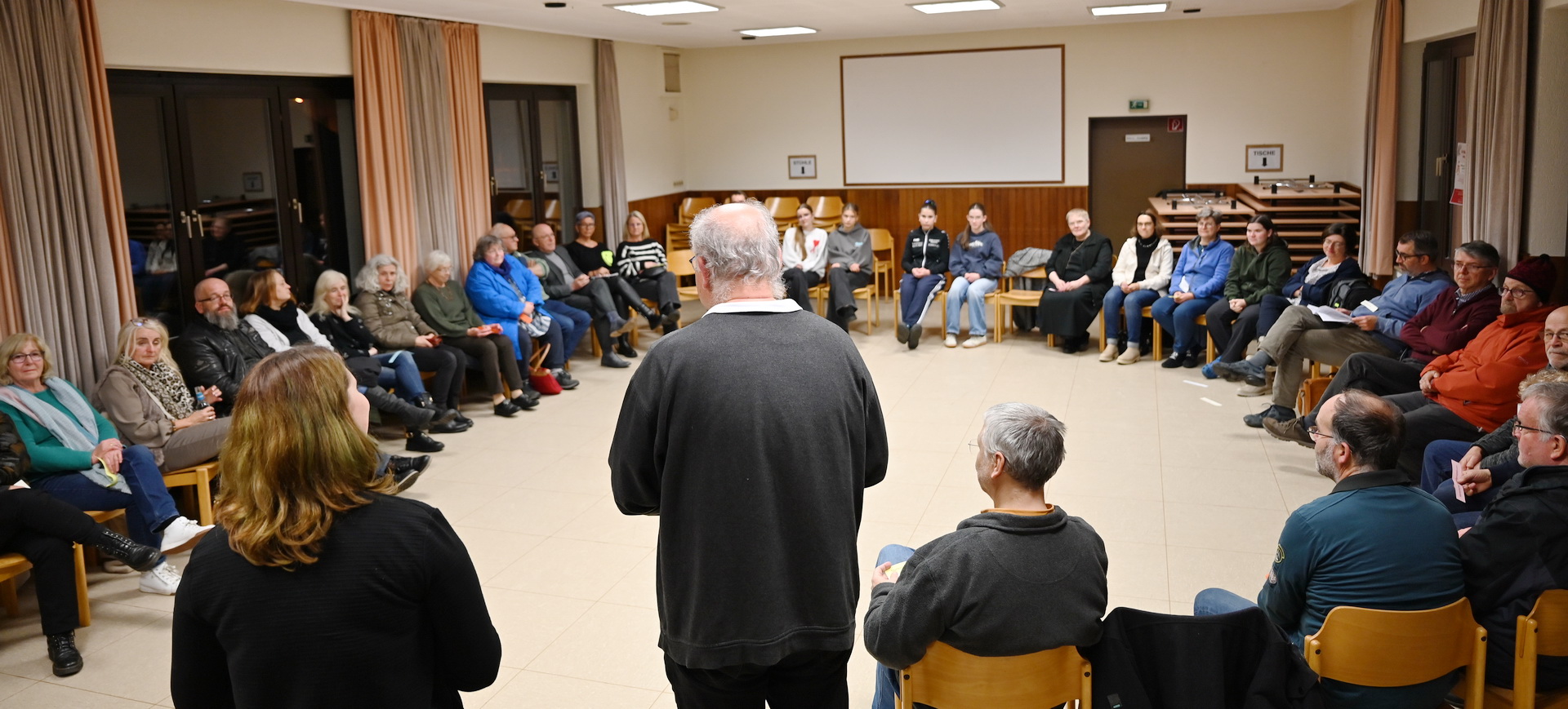 Fünf Laien beraten Pastoralteam